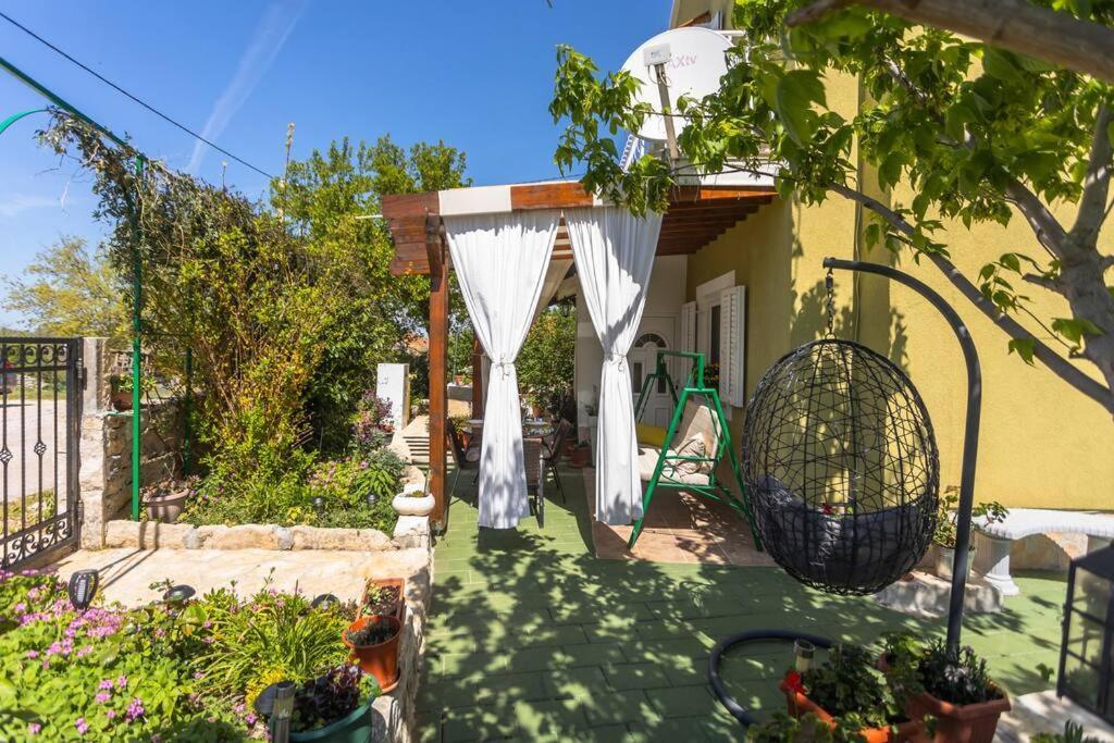 Peaceful House In Nature Nearby National Park Krka Bristane Luaran gambar