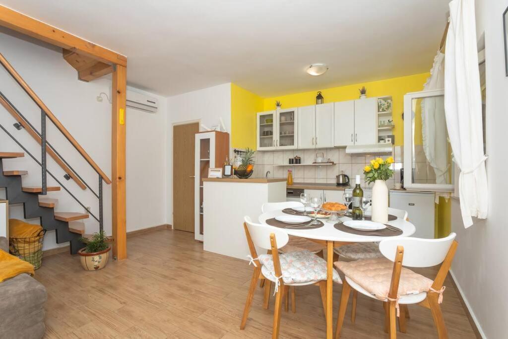Peaceful House In Nature Nearby National Park Krka Bristane Luaran gambar