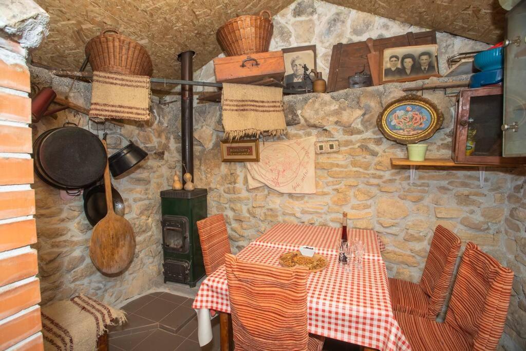 Peaceful House In Nature Nearby National Park Krka Bristane Luaran gambar
